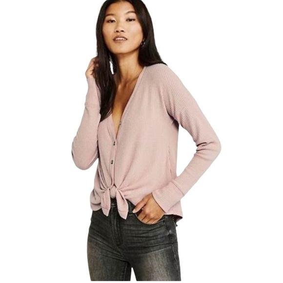 Abercrombie & Fitch NWOT Ribbed Tie Waist V-neck Top Color Light Mauve - Picture 1 of 7